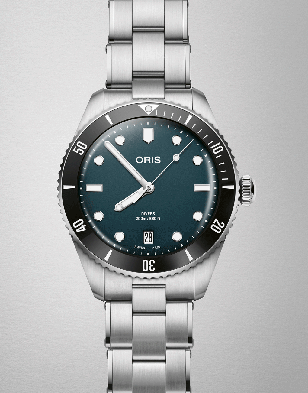 Oris Divers Date Divers Sixty-Five new launch dive watches power reserve